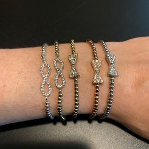 Bow tie & infinity stretch bracelets (set of 5)